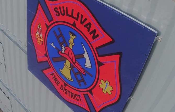 Barn in Sullivan 'total loss' after Saturday night fire