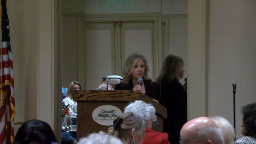 Blackburn speaks at Greene County Republican Women Lincoln Day dinner