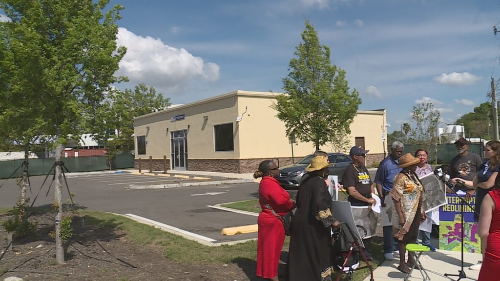 Brentwood residents oppose business center plan