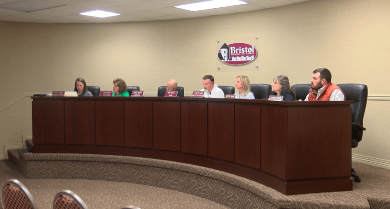 Bristol, Tenn. BOE approves bonuses for teachers, staff