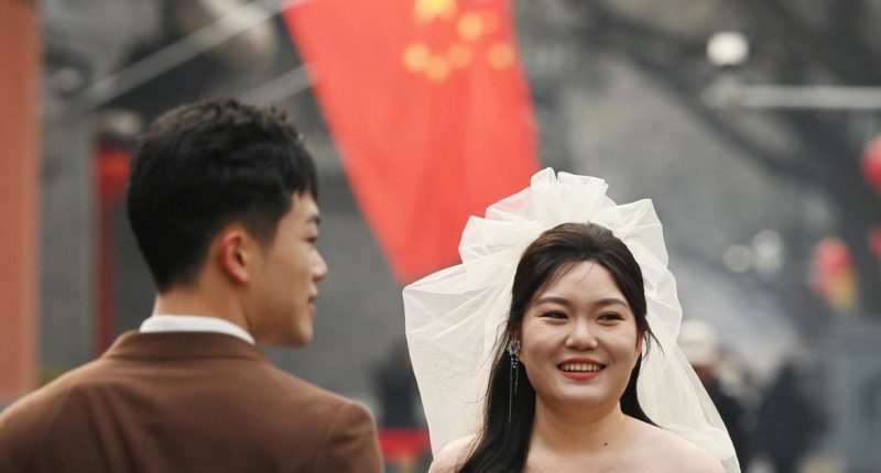 Chinese unions tell employers to stop asking women about their marital status