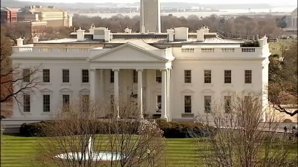 Donald Trump news: Chicago federal workers, veterans sound alarm on administration's planned job cuts