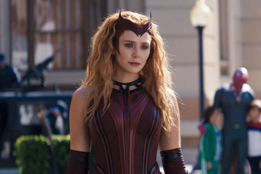 Fans Accuse Elizabeth Olsen Of “Lying” After She Denied ‘Avengers’ Return: She’s “Literally A Great Liar”