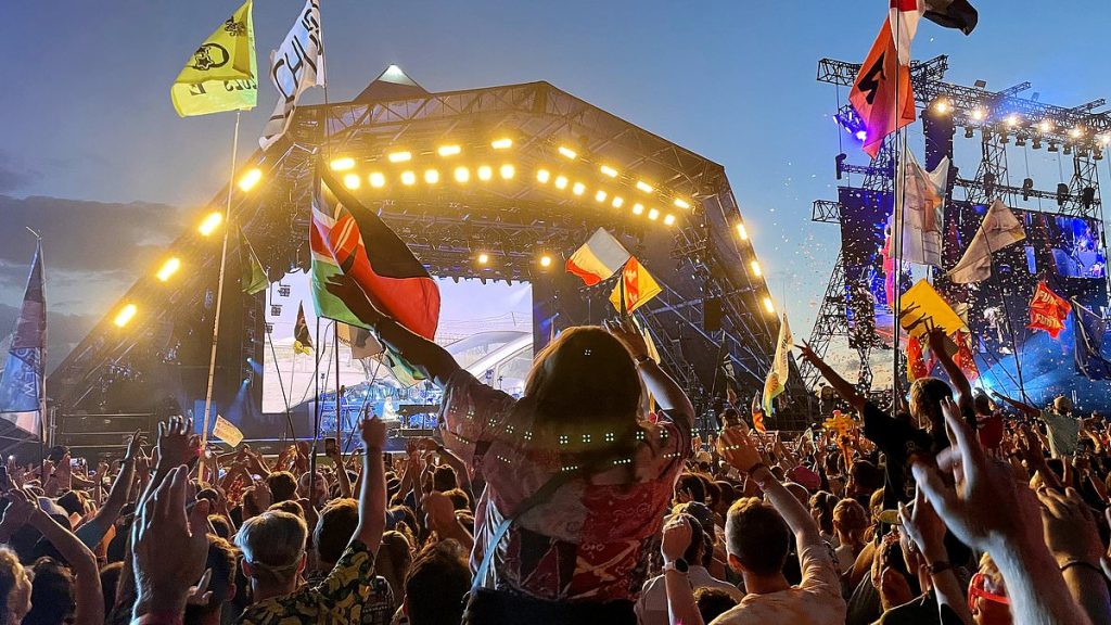 Glastonbury fans 'work out' the exact time the lineup will be unveiled