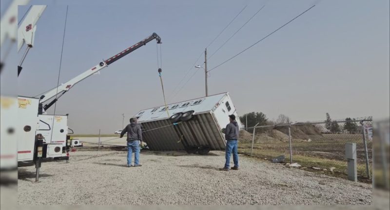 Gordyville USA in Champaign Co. weathers the storm