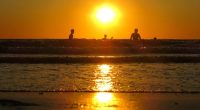 Hot with a chance of bushfires: The weather you can expect in autumn