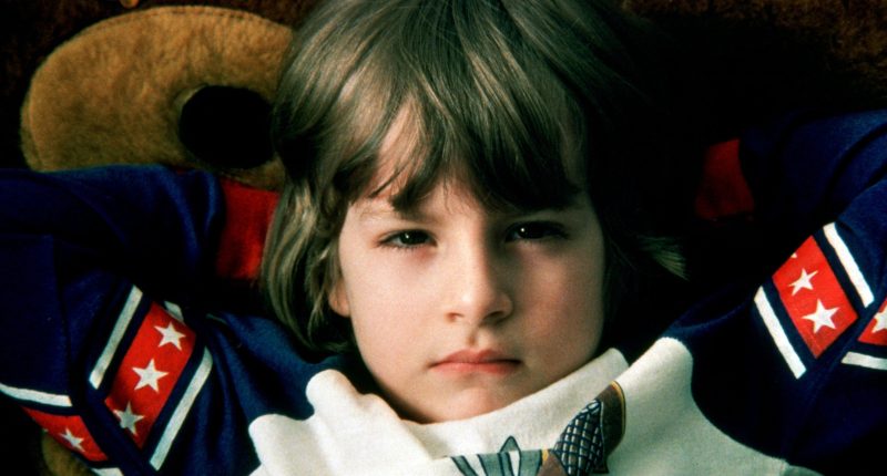 How Child Actors Star In Horror Movies Without Being Traumatized