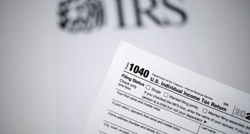 How much do you need to earn to file taxes?