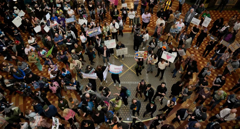 Iowa Lawmakers Pass Bill To Eliminate Gender Identity As A Protected Class Despite LBGTQ+ Insurrection On State Capitol