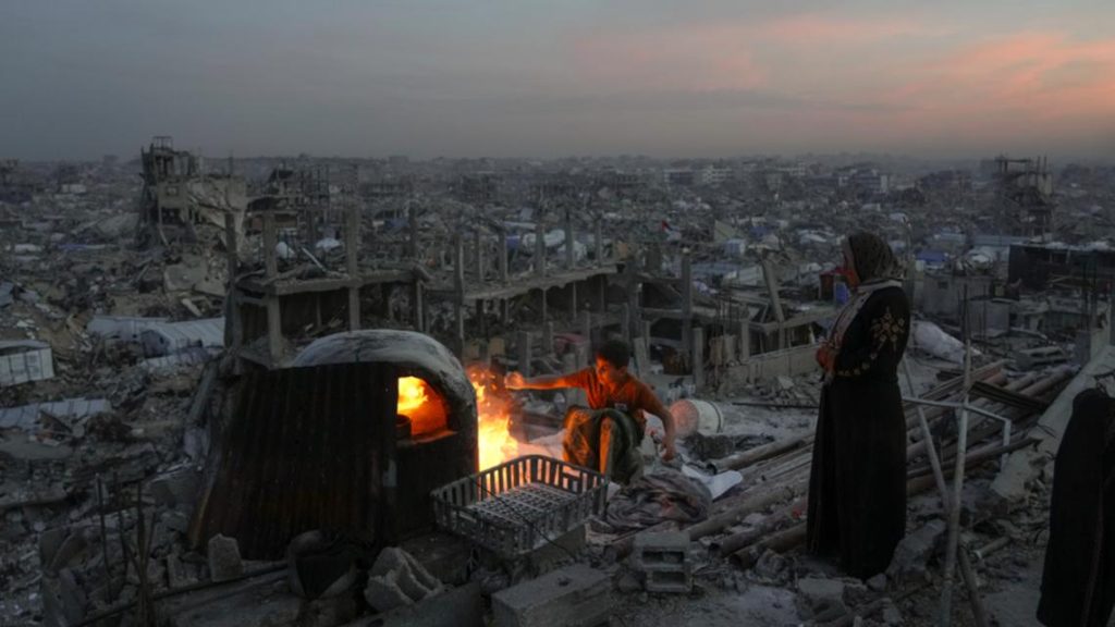 Israel renews strikes on Hamas over stalled talks