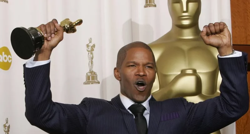 Jamie Foxx Once Shared How He Avoided Turning into an âUgly Personâ After Winning an Oscar