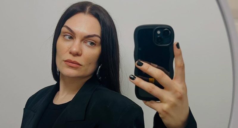 Jessie J forced to address pregnancy rumours