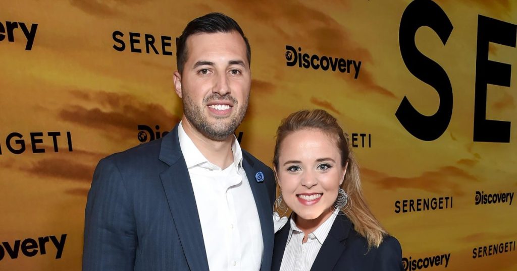 Jinger Duggar Gives Birth to Baby No. 3, 1st Son With Jeremy Vuolo