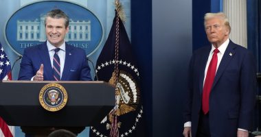Judge blocks Trump admin's 'cruel' transgender military ban