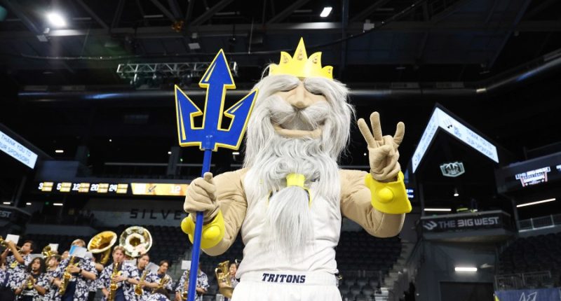 March Madness mascots take center stage during NCAA men's and women's tournaments