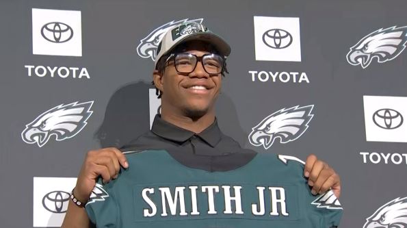 Mayor Johnson to honor Savannah Super Bowl Champ Nolan Smith Jr.