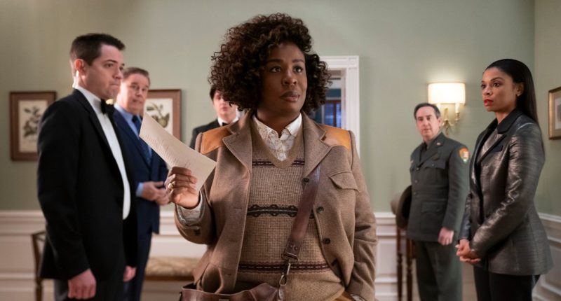 Meet Uzo Aduba: Star of Netflix’s ‘The Residence’ and Her Journey to Detective Cordelia Cupp
