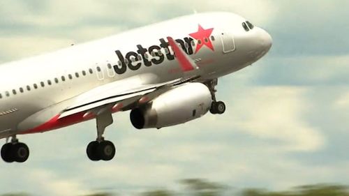 Mid-air emergency forces Jetstar plane to return to Bali