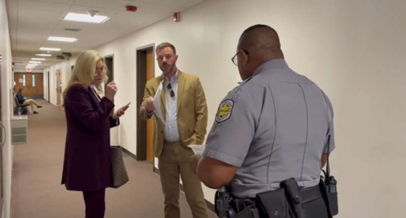 Myrtle Beach pastor accused of sexually assaulting 14-year-old girl while teacher at father's Christian school, new lawsuit says