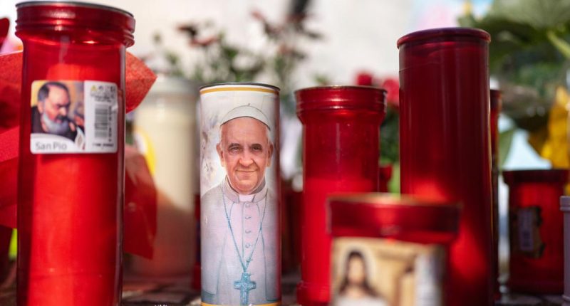 Pope Francis to make first public appearance since hospitalization on Sunday