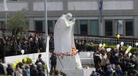 Pope thanks children who prayed for him outside of the hospital, but remains out of sight
