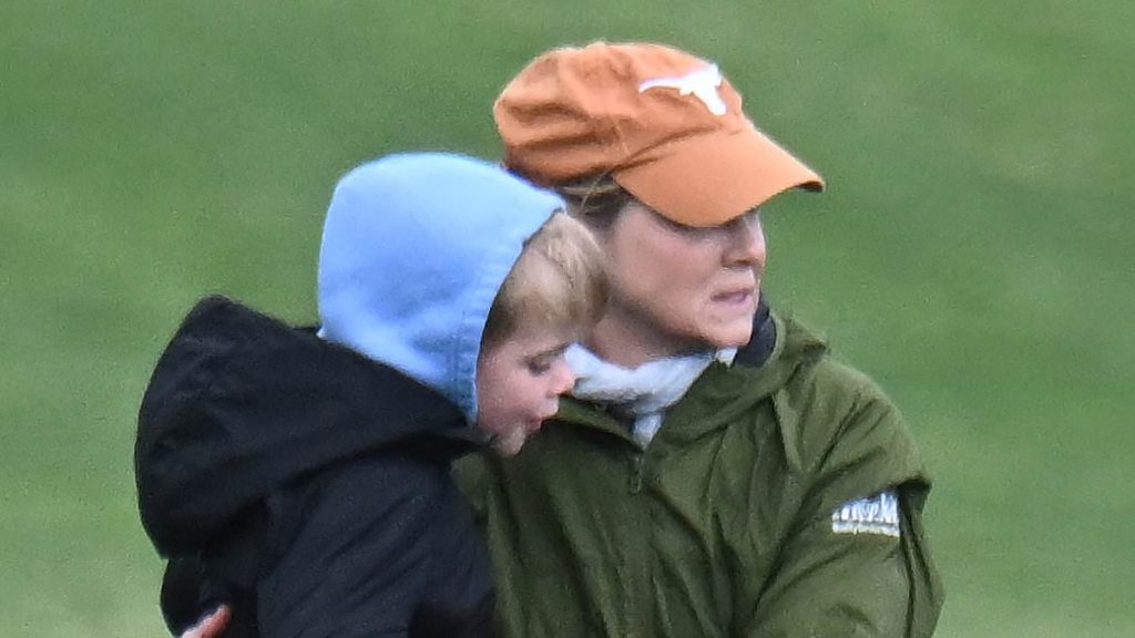 Renée Zellweger skips the Oscars for step mum duties