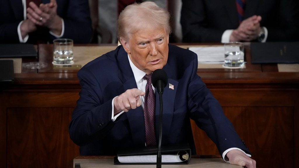 Report: US allies to share less intel over Trump's stance to Russia