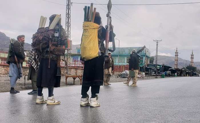 Rights group says Pakistan steps up pressure on Afghans to return home where they risk persecution