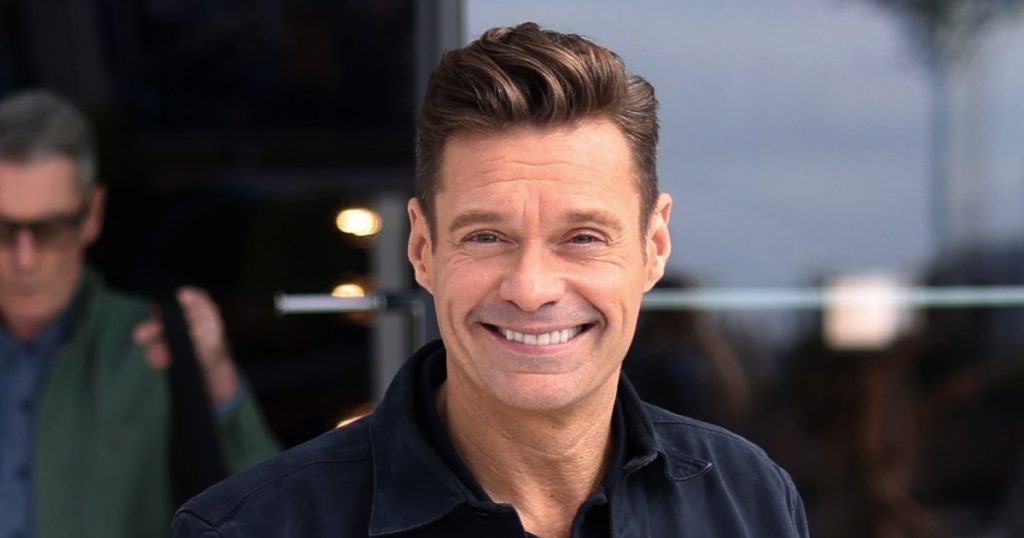 Ryan Seacrest Gets Put In Headlock by Former Pro Wrestler Contestant on ‘Wheel of Fortune’