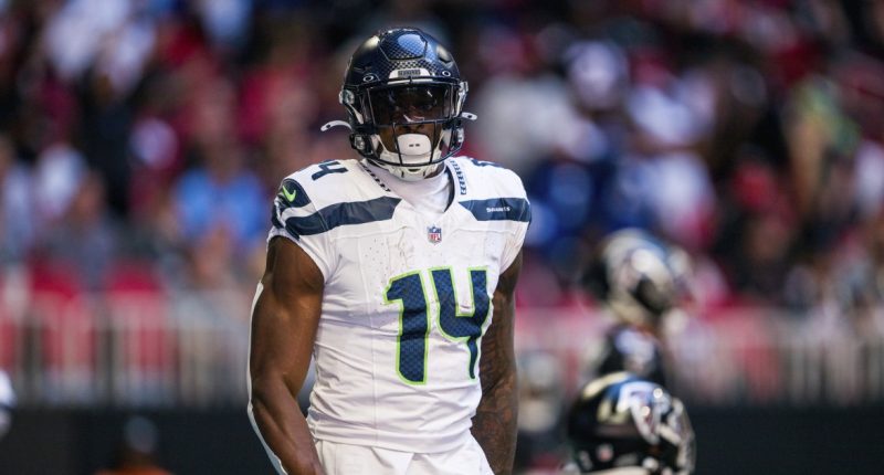 Seahawks trade star WR DK Metcalf to Steelers for second-round pick: Sources