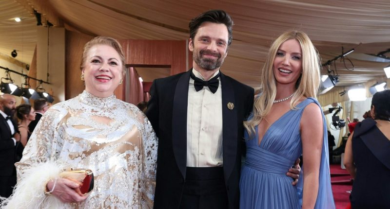 Sebastian Stan and Annabelle Wallis Pose With His Mom at 2025 Oscars