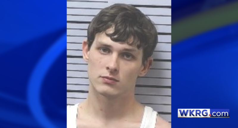 Mathew Sanders. (Mobile County Sheriff's Office Jail Management System)