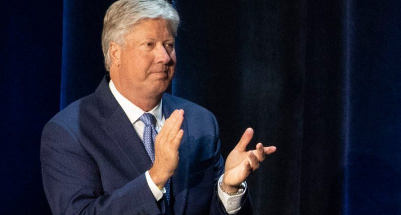 Texas megachurch founder Robert Morris indicted on child sex charges
