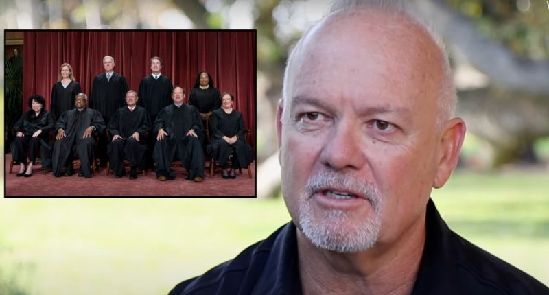 Thomas slams SCOTUS for not taking Christian fire chief case