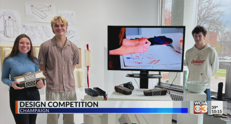 Three U of I students place 3rd in Global Innovation Awards contest
