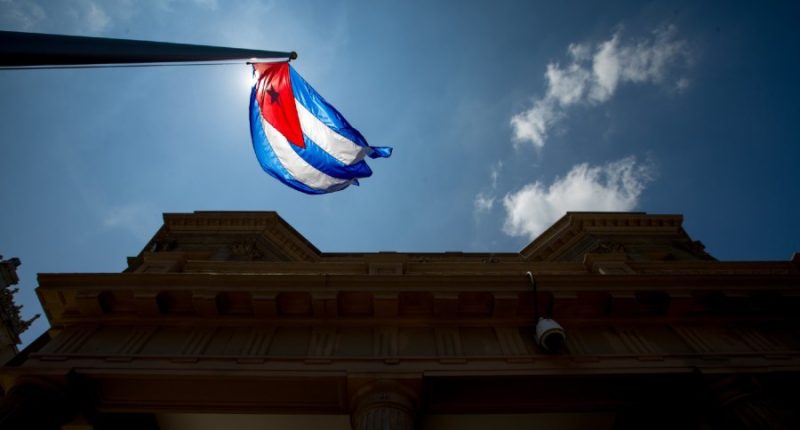 Trump administration to end legal status of 500,000 migrants from Cuba, Haiti, Nicaragua and Venezuela