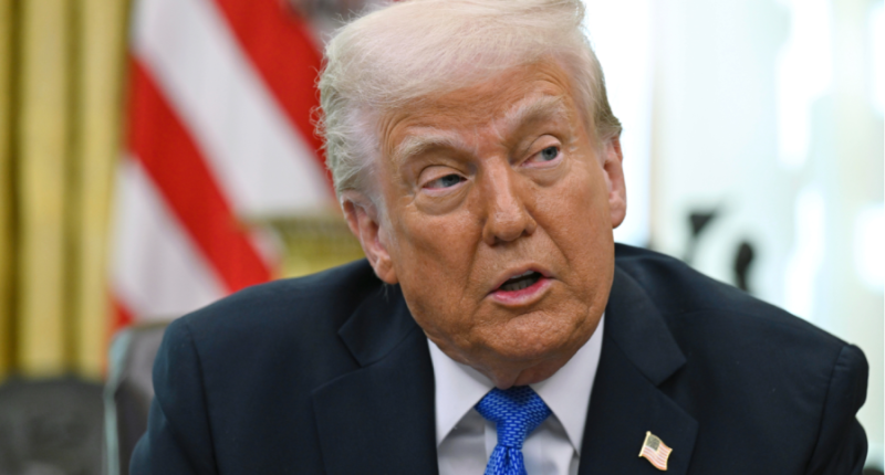 Trump signs order requiring proof of citizenship in federal elections