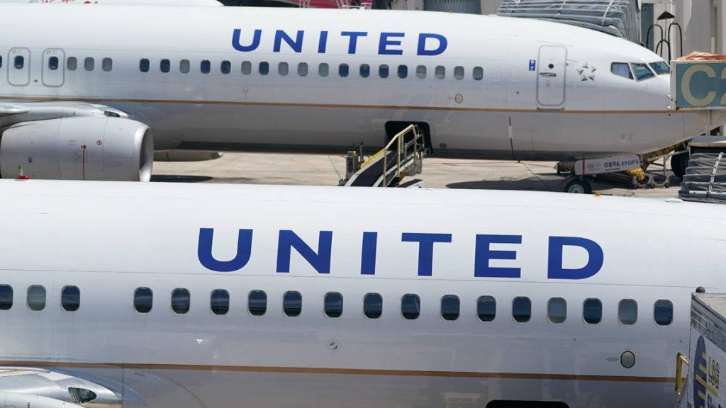 United Airlines passenger sues after reportedly being pulled from plane bathroom