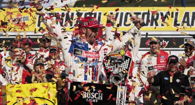 Wood Brothers Racing makes triumphant return to Martinsville