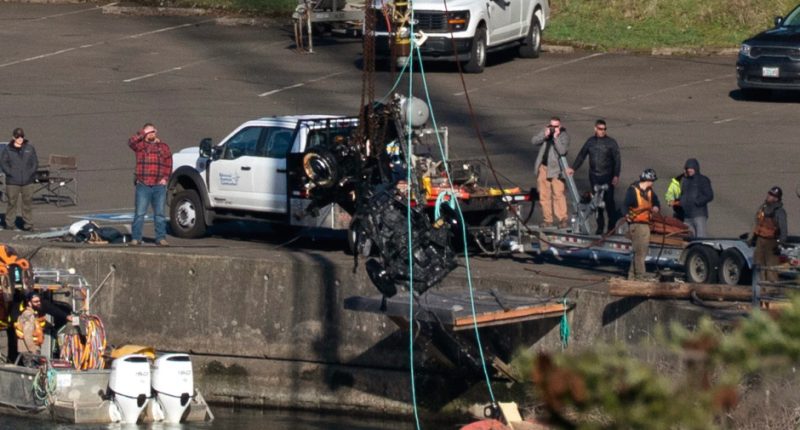 ‘Everything Matches’: Investigators Pull Car Believed to Belong to Long Lost Martin Family From Oregon River