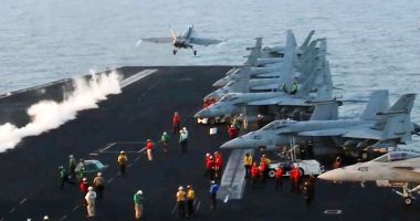 $70M Navy F-18 fighter jet falls into Red Sea off the USS Harry S Truman