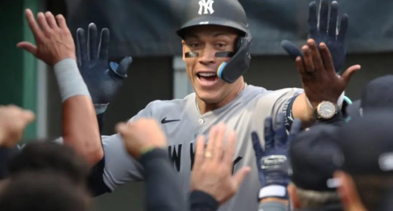 Aaron Judge on ridiculous homer pace and Yankees are in awe
