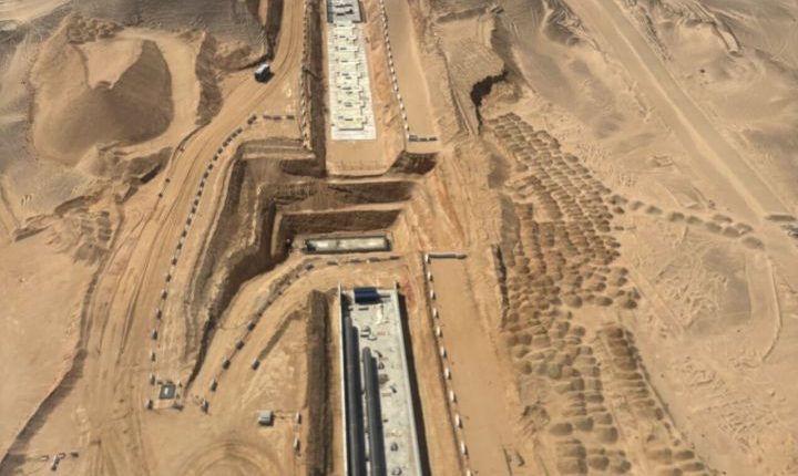 Aerial view of NEOM infrastructure projects under construction.