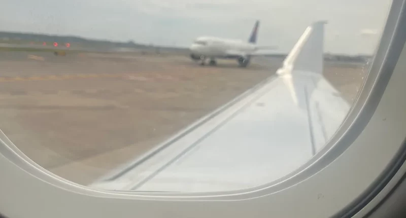 American Airlines flight carrying US lawmakers ‘bumped’ by second plane on tarmac in DC