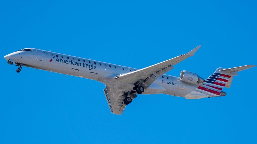 American Airlines jet fills with smoke two months after DC crash