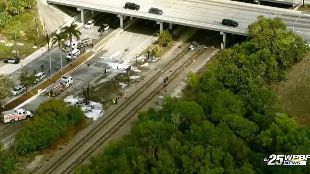At least 3 feared dead after plane misses runway and explodes in Boca