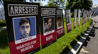 CNN mocked for blurring arrested migrant signs on White House lawn