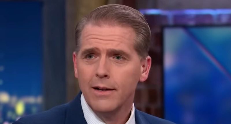 CNN's Scott Jennings goads anti-Trump expert into removing SHOE