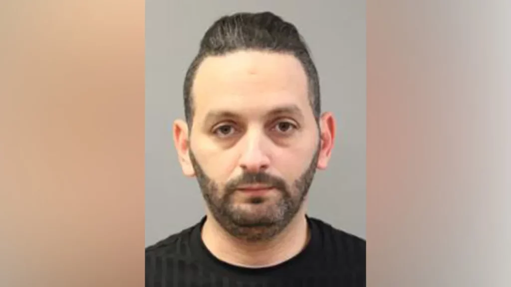 Chicago limo driver accused of sexually assaulting 5 women over 3 years