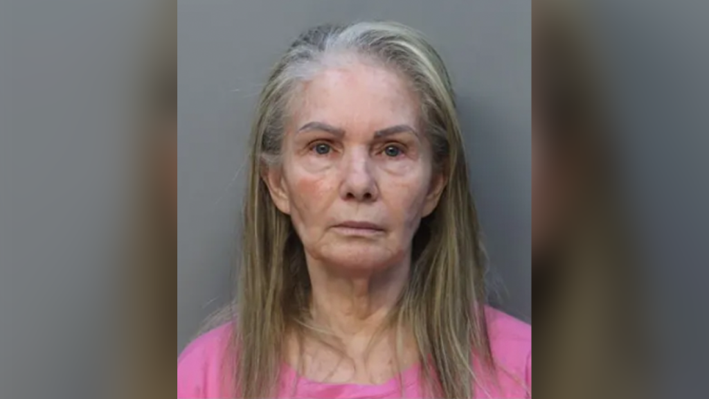 Florida woman stole thousands during tarot card readings, spiritual cleansings scam: report
